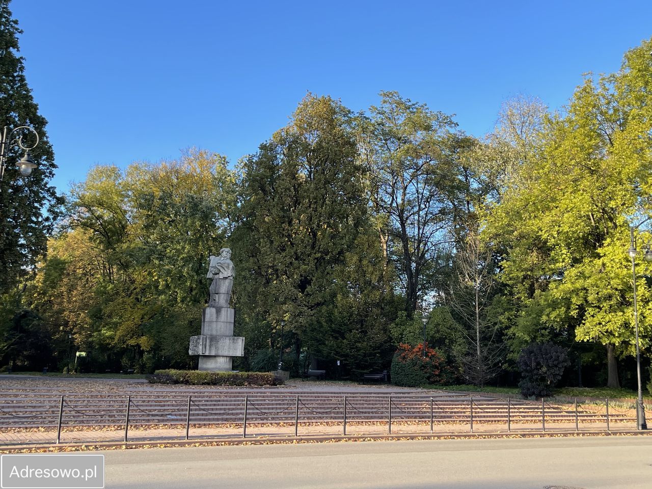 Mieszkanie 2-pokojowe Nowy Sącz, al. Aleje Wolności. Zdjęcie 2