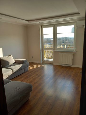 Mieszkanie 3-pokojowe Drezdenko, ul. Okrężna. Zdjęcie 1