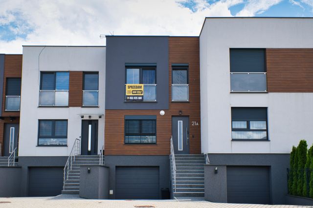 dom szeregowy, 4 pokoje Brzesko Kopaliny, ul. Jasna. Zdjęcie 1