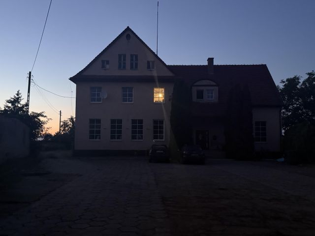 dom wolnostojący, 15 pokoi Przybiernów, ul. Bolesława Chrobrego. Zdjęcie 1