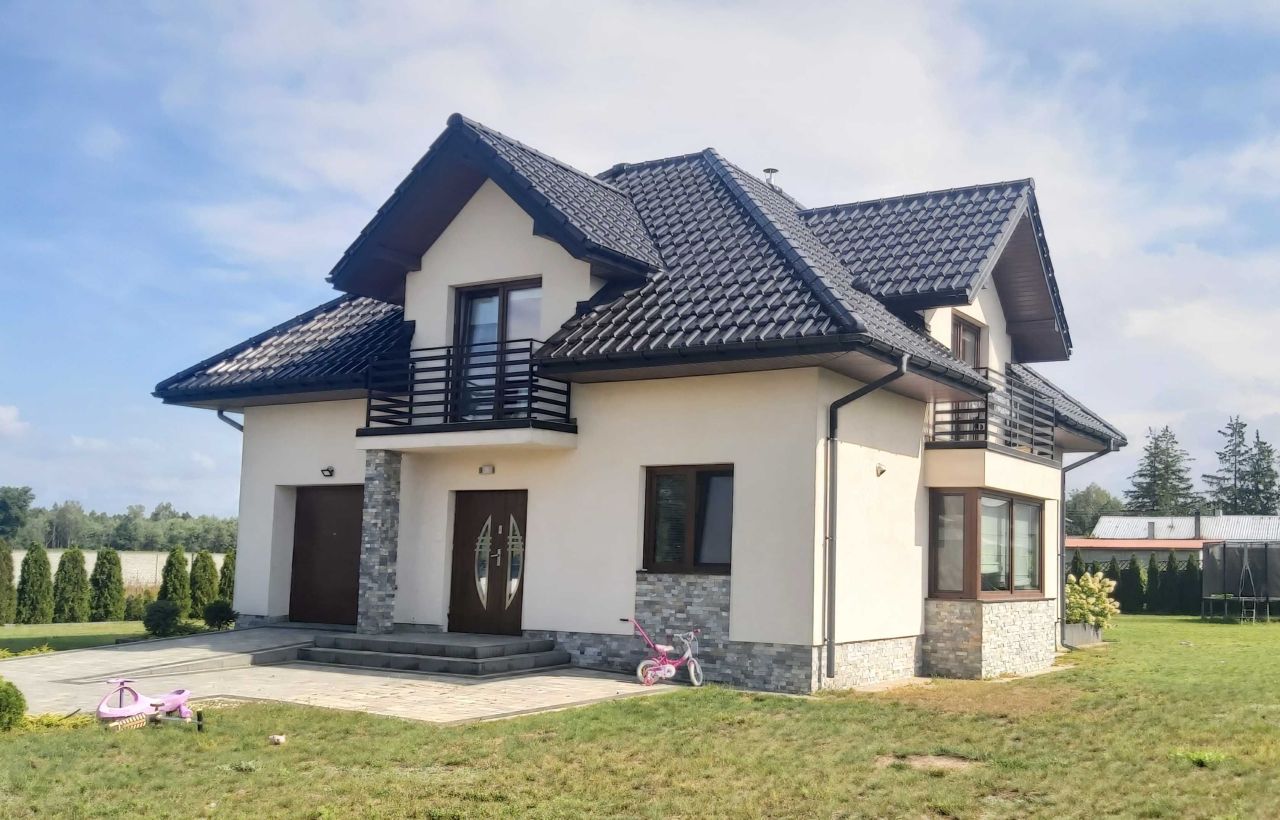 dom wolnostojący, 4 pokoje Tymienice