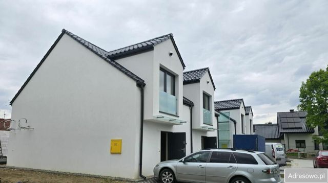 bliźniak, 3 pokoje Kraków Podgórze. Zdjęcie 1