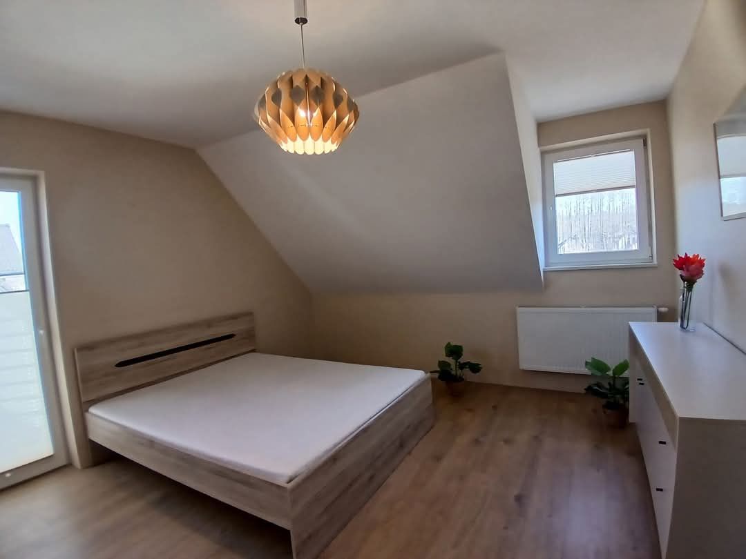 bliźniak, 4 pokoje Nowodworce. Zdjęcie 12