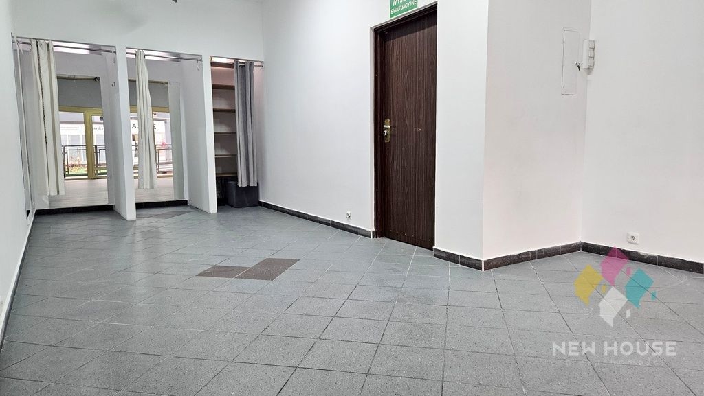 Lokal Olsztyn, pl. Plac Kazimierza Pułaskiego. Zdjęcie 4