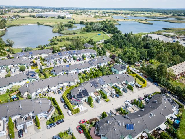 dom szeregowy, 4 pokoje Niepołomice, ul. Lawendowa. Zdjęcie 3