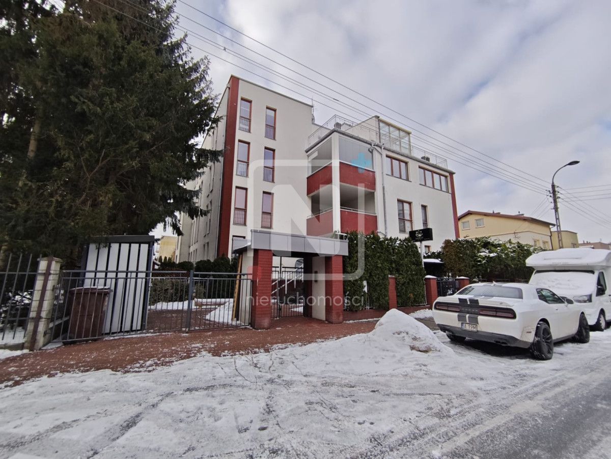 Mieszkanie 3-pokojowe Warszawa Włochy, ul. Pana Tadeusza. Zdjęcie 2