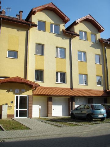 Mieszkanie 3-pokojowe Legnica Zosinek, ul. Stanisławowska. Zdjęcie 1