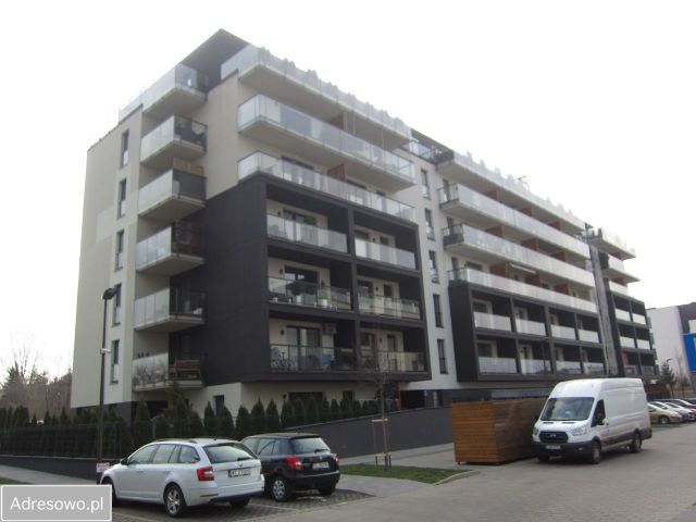 Mieszkanie 4-pokojowe Łódź Chojny, ul. Sąsiedzka. Zdjęcie 1