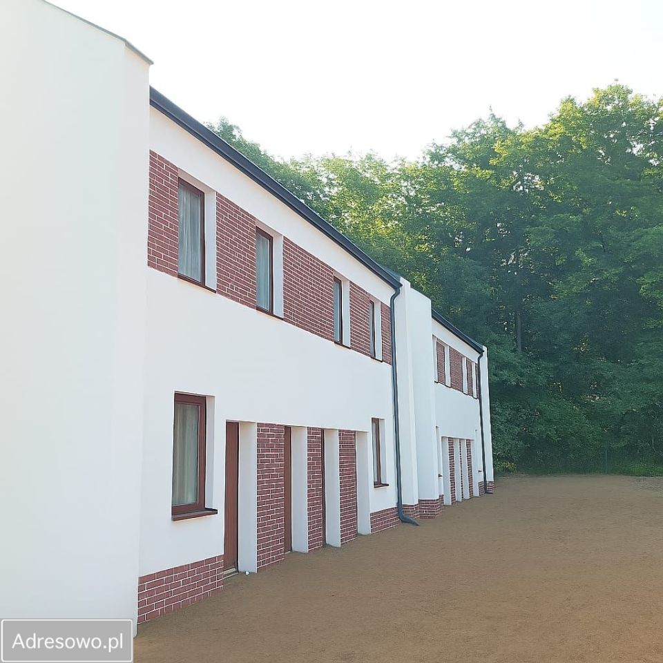 Mieszkanie 4-pokojowe Wołów, ul. Leśna. Zdjęcie 2