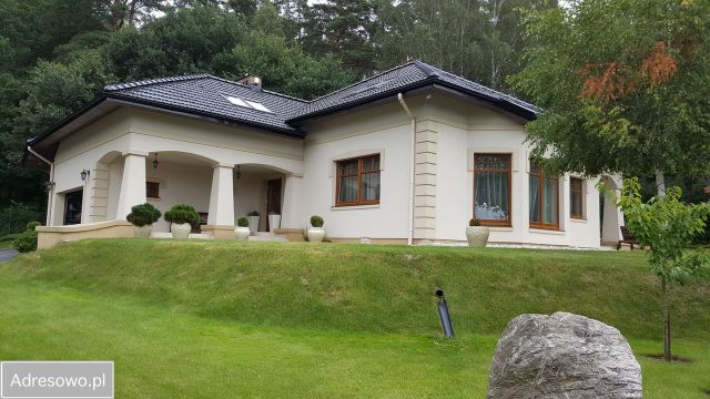 dom wolnostojący, 6 pokoi Otomin, ul. Malinowa. Zdjęcie 1