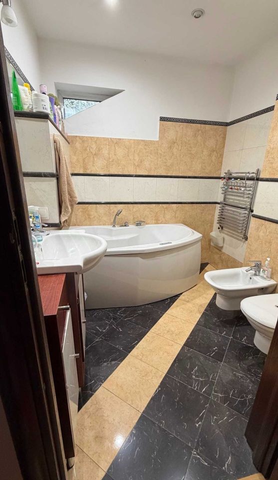 dom wolnostojący Gliwice Żerniki, ul. Kurpiowska. Zdjęcie 2