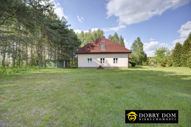 dom wolnostojący, 11 pokoi Kaniuki. Zdjęcie 11