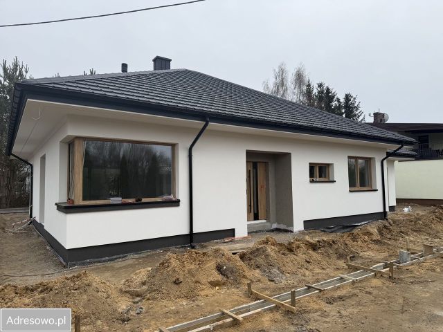 dom wolnostojący, 4 pokoje Jasienica. Zdjęcie 1