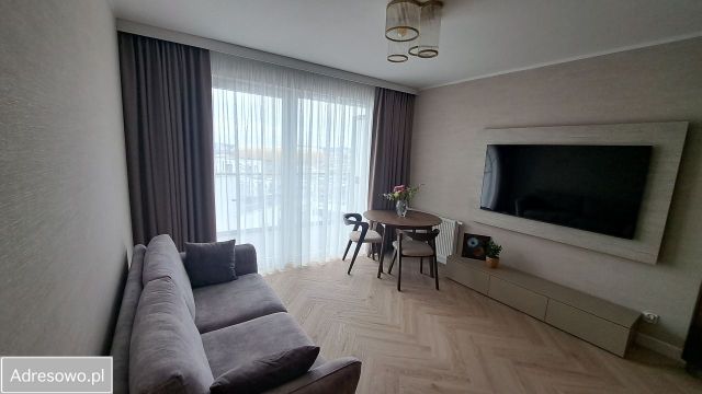 Mieszkanie 2-pokojowe Gdańsk Letnica, ul. Starowiejska. Zdjęcie 1