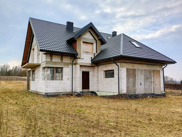 dom wolnostojący, 6 pokoi Tokarnia, ul. Spokojna. Zdjęcie 1