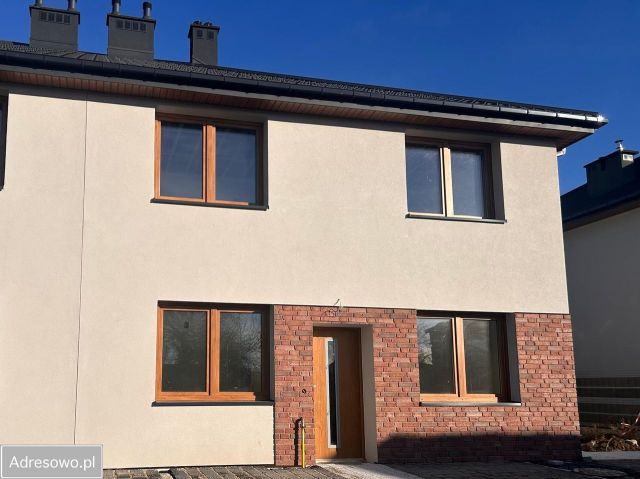 Mieszkanie 4-pokojowe Czeladź, ul. Pusta. Zdjęcie 1