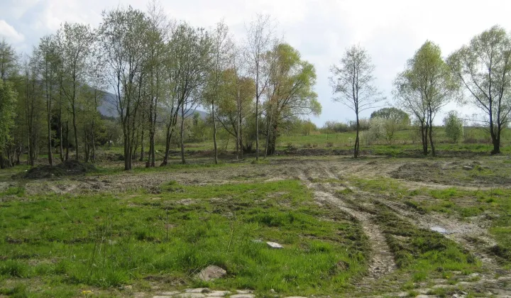 Działka inwestycyjna Chwałków