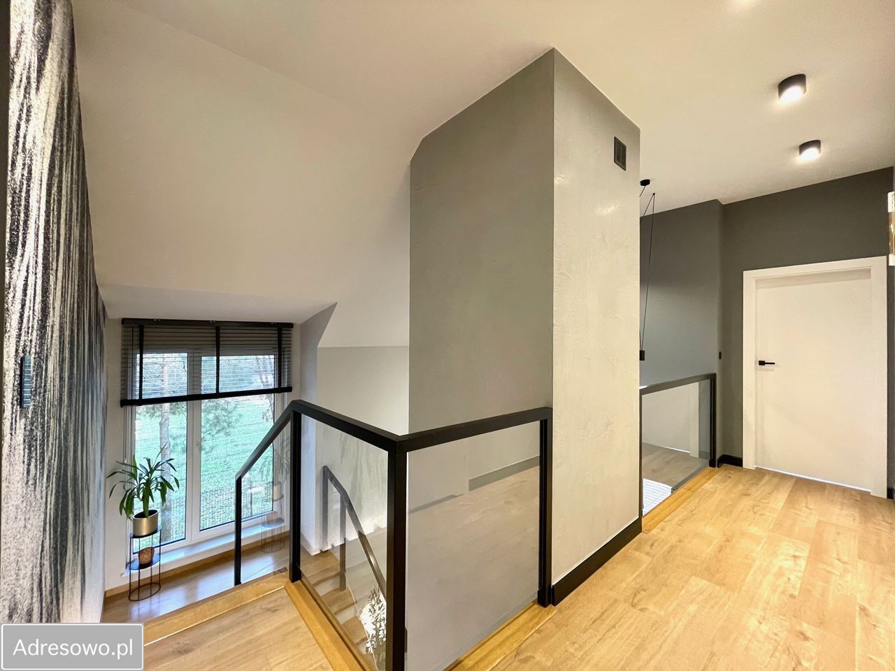 dom wolnostojący, 5 pokoi Myrcha. Zdjęcie 5