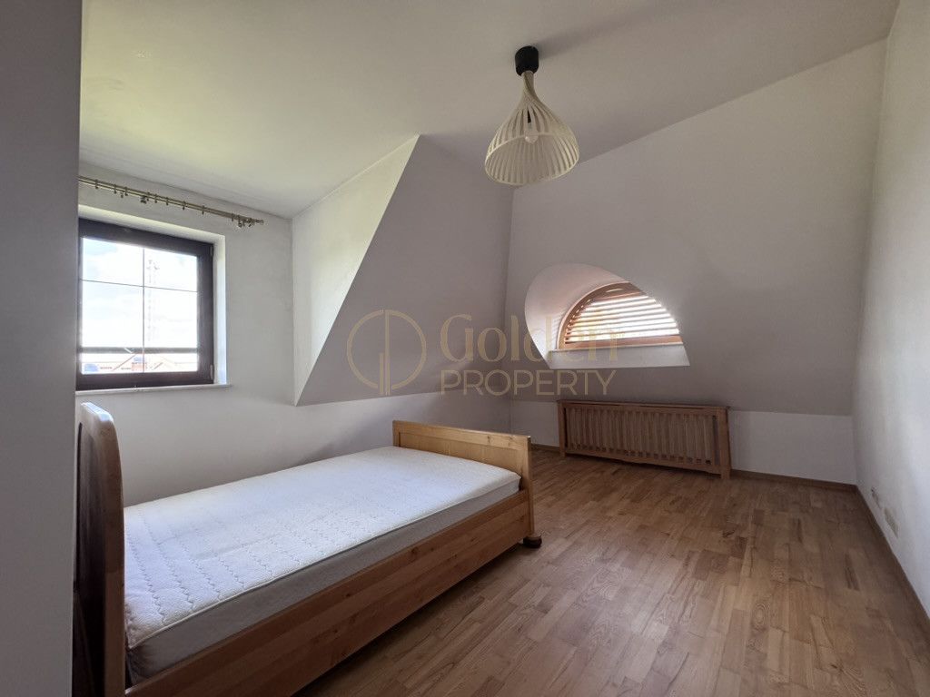 dom wolnostojący, 7 pokoi Chwaszczyno, ul. Wąska. Zdjęcie 15