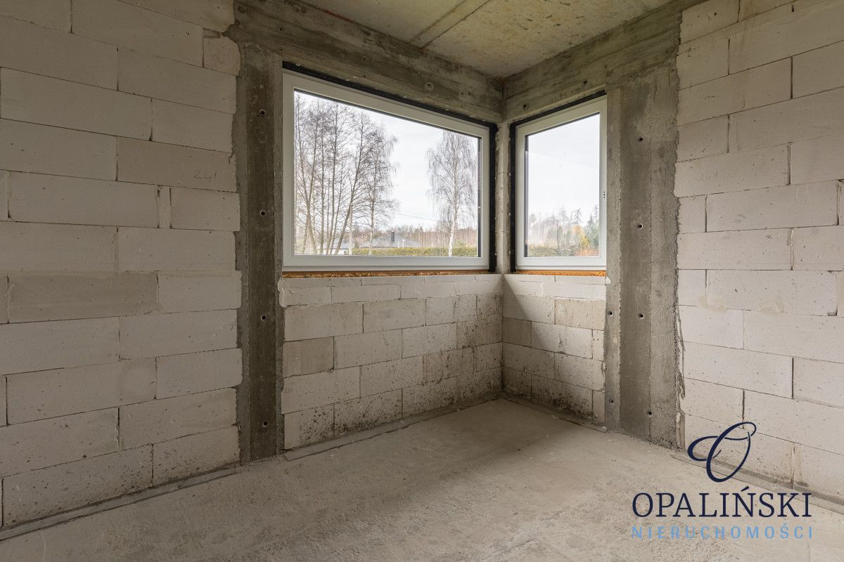 dom wolnostojący, 5 pokoi Brzóza Królewska. Zdjęcie 11