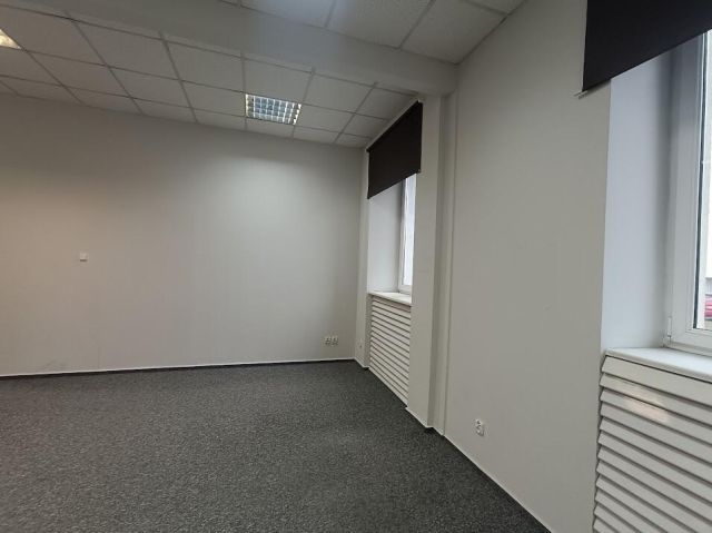 Lokal Warszawa Wola, rondo Ignacego Daszyńskiego. Zdjęcie 2