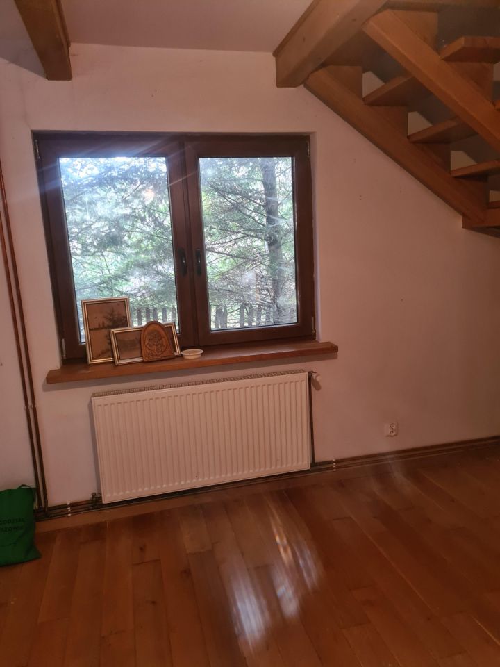 siedlisko, 2 pokoje Łopuszka Wielka. Zdjęcie 4