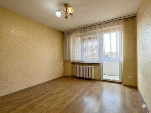 Mieszkanie 3-pokojowe Kalisz, ul. Hoża. Zdjęcie 1