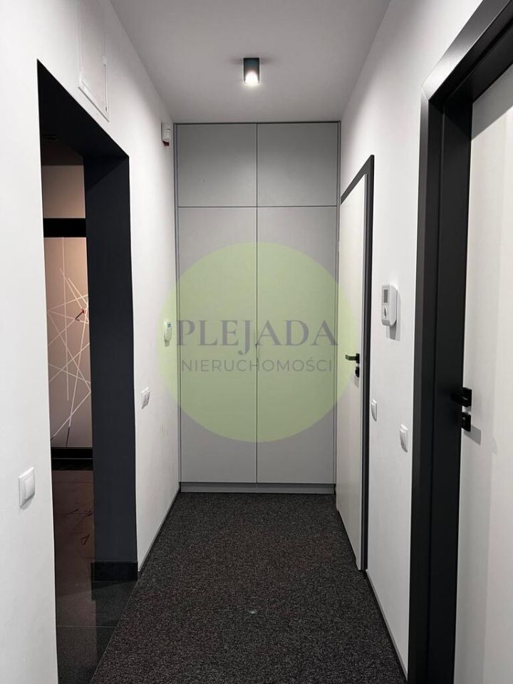 Biuro Warszawa Włochy, ul. Wałowicka. Zdjęcie 3