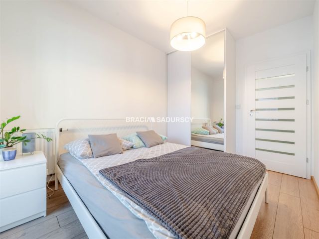 Mieszkanie 2-pokojowe Kraków Dębniki, ul. Czerwone Maki. Zdjęcie 6