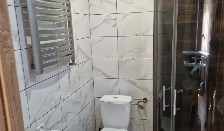 dom wolnostojący, 3 pokoje Ochotnik