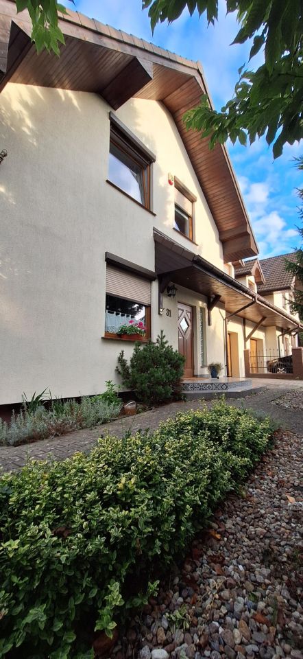 bliźniak, 5 pokoi Bezrzecze, ul. Bukszpanowa