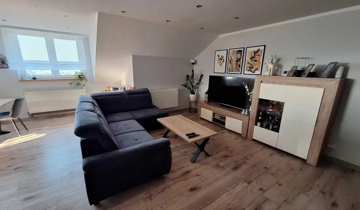 bliźniak, 4 pokoje Bielawa, ul. Juliana Tuwima