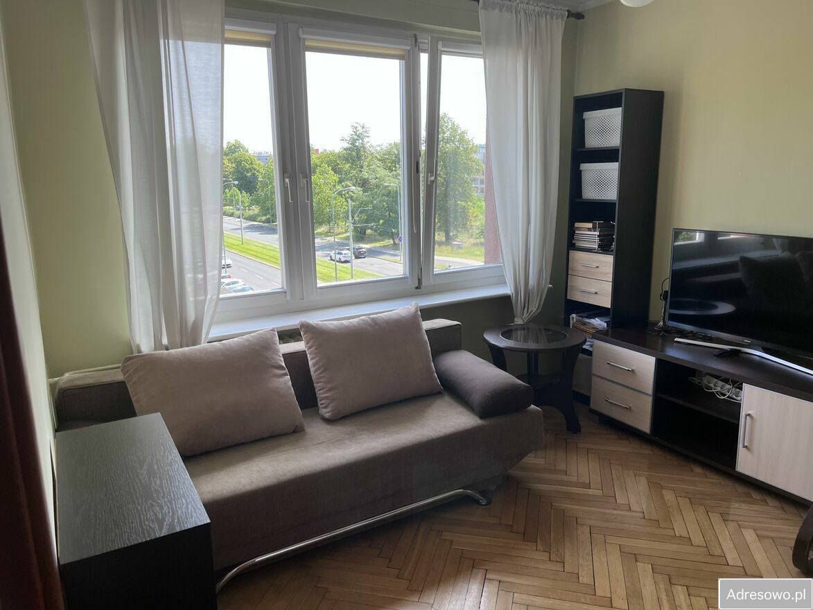 Mieszkanie 4-pokojowe Poznań Grunwald, ul. Grunwaldzka. Zdjęcie 1