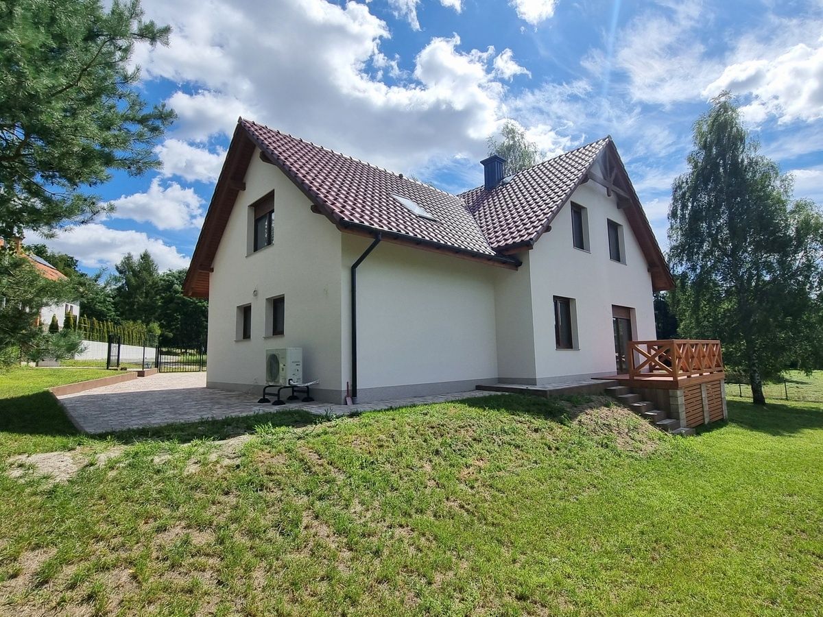 dom wolnostojący, 6 pokoi Bagno. Zdjęcie 4