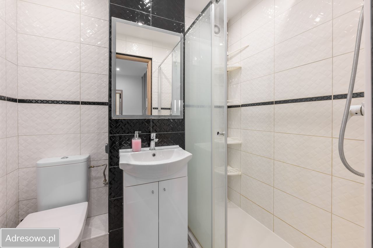 Mieszkanie 2-pokojowe Warszawa Bielany, ul. Zbigniewa Romaszewskiego. Zdjęcie 2