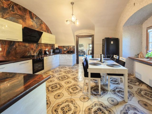 dom wolnostojący, 7 pokoi Rząśnik. Zdjęcie 17