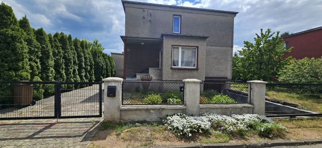 dom wolnostojący, 5 pokoi Kędzierzyn-Koźle Żabiniec. Zdjęcie 1