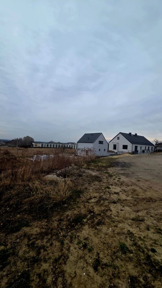 Działka budowlana Trzebnica, ul. Fiołkowa. Zdjęcie 4