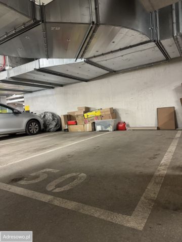 Garaż/miejsce parkingowe Warszawa Grochów, ul. Wiatraczna. Zdjęcie 1