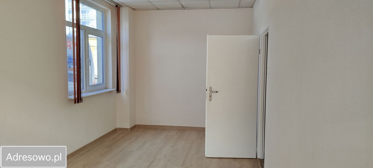 Lokal Rzeszów Staroniwa, ul. Tadeusza Boya-Żeleńskiego. Zdjęcie 2