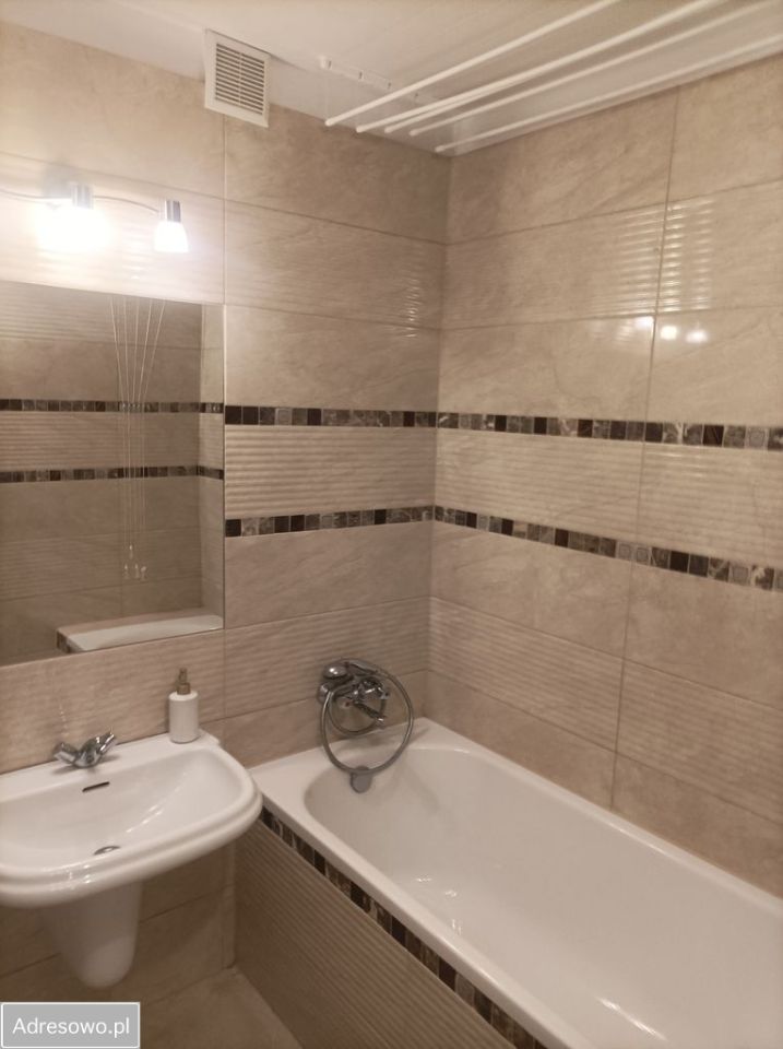 Mieszkanie 3-pokojowe Świdnica Centrum. Zdjęcie 5