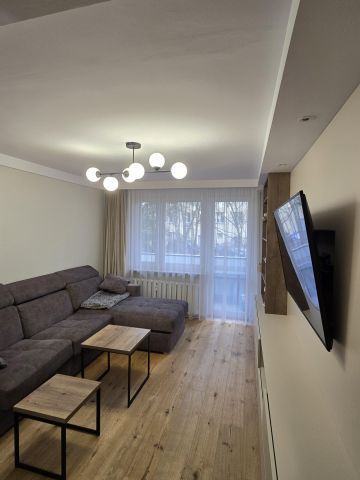 Mieszkanie 3-pokojowe Kraków Olsza, ul. Gdańska. Zdjęcie 1