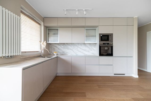 Mieszkanie 3-pokojowe Gdynia Chwarzno-Wiczlino. Zdjęcie 1