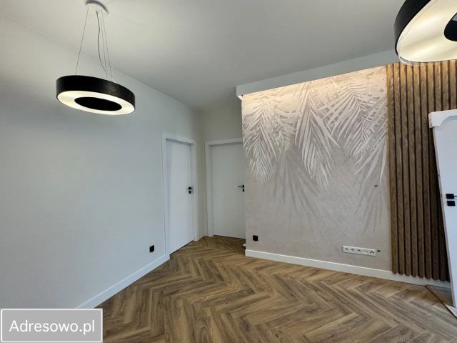 Mieszkanie 3-pokojowe Zielonka, ul. Wojska Polskiego. Zdjęcie 1