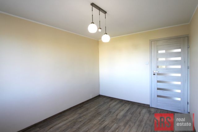 Mieszkanie 3-pokojowe Bytom Stroszek, ul. Szymały. Zdjęcie 4