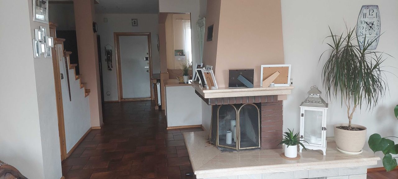 dom szeregowy, 5 pokoi Szczecin Gumieńce. Zdjęcie 3