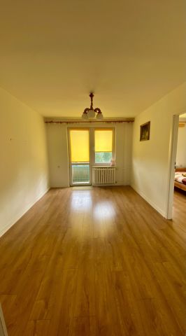 Mieszkanie 4-pokojowe Jędrzejów, ul. Romana Dmowskiego. Zdjęcie 1