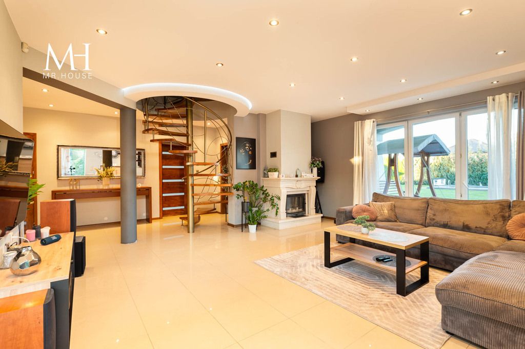 dom wolnostojący, 5 pokoi Pabianice. Zdjęcie 6