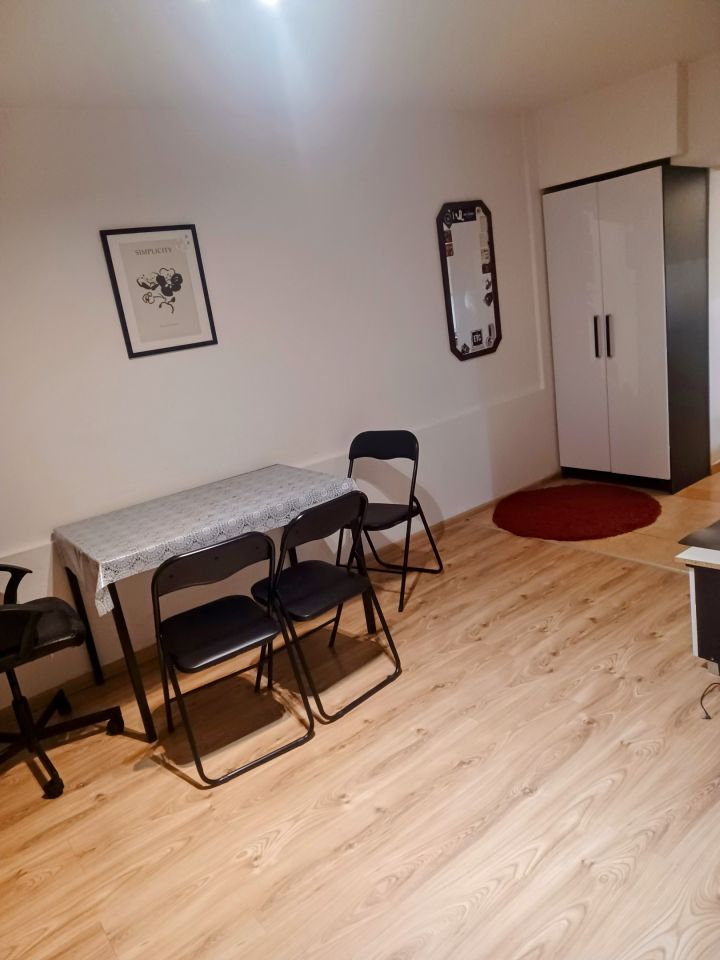 Mieszkanie 2-pokojowe Kraków Śródmieście, ul. Szlak. Zdjęcie 2