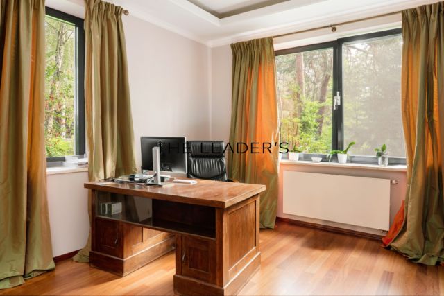 dom wolnostojący, 12 pokoi Konstancin-Jeziorna, ul. Oborska. Zdjęcie 37